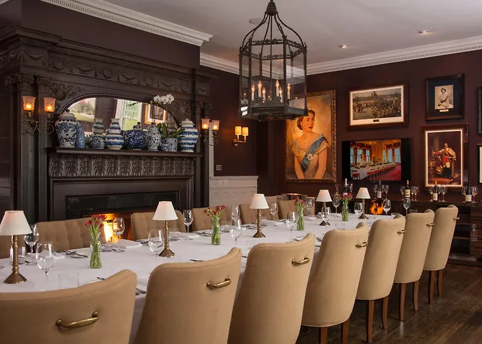 Kemble Inn - Restaurant - Bar